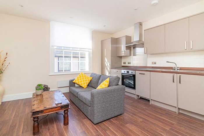 1 Bedroom Apartment To Rent In Ellesmere House, High Street, Canterbury, CT1
