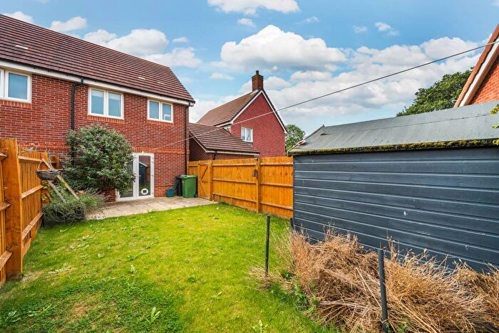 2 Bedroom End Of Terrace House For Sale In Didcot, Oxfordshire, OX11
