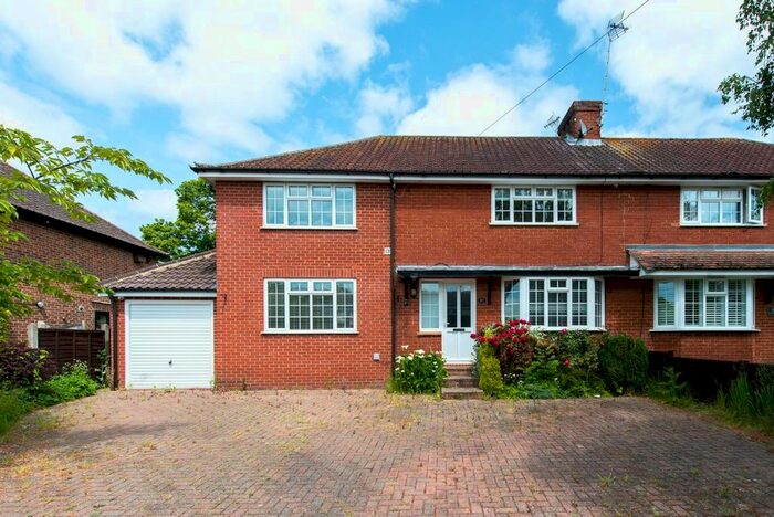 5 Bedroom Semi-Detached House To Rent In Larkfield Road, Sevenoaks, TN13