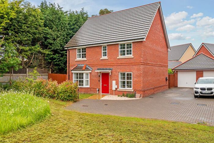 4 Bedroom Detached House To Rent In Ryeish Lane, Spencers Wood, RG7