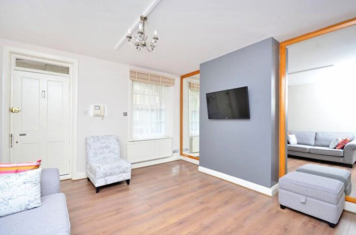 1 Bedroom Flat To Rent In Allitsen Road, St John's Wood, London, NW8