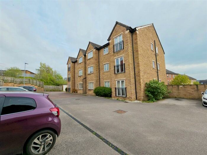 2 Bedroom Flat For Sale In Wooley Edge Lane, Woolley Grange, Barnsley, S75