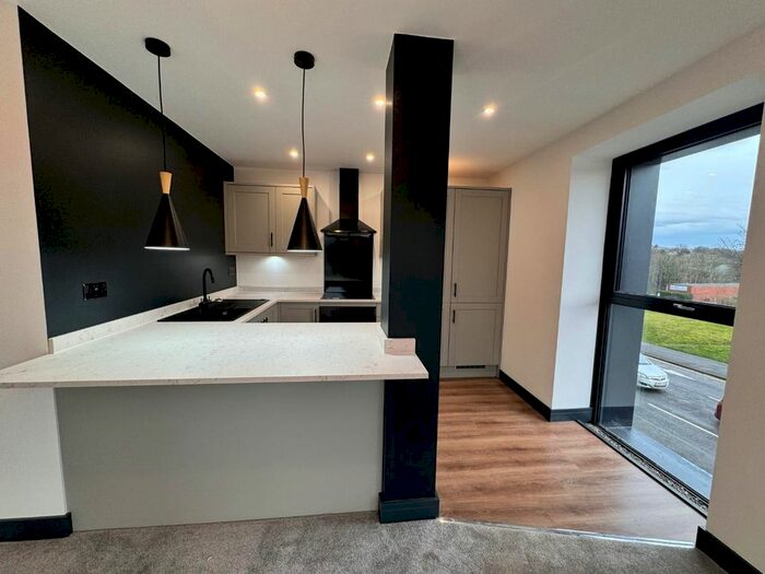 2 Bedroom Flat To Rent In Five Rise Apartments, Ferncliffe Road, Bingley, BD16