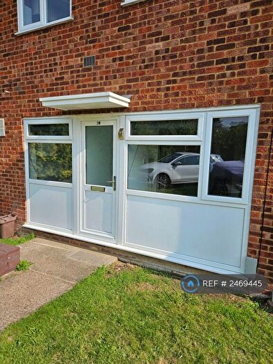 1 Bedroom Maisonette To Rent In Brookside Close, Milton Keynes, MK19