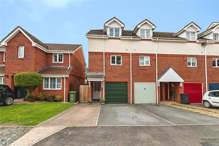 3 Bedroom Town House For Sale In Woodmans Crescent, Honiton, Devon, EX14