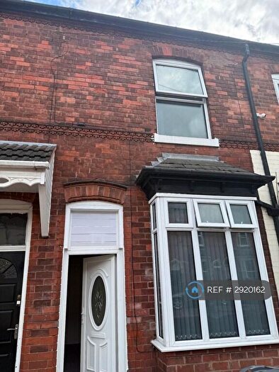 3 Bedroom Terraced House To Rent In Hutton Road, Birmingham, B20