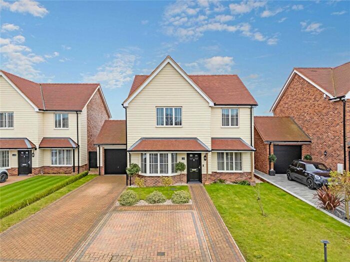 4 Bedroom Detached House For Sale In Little Ridings Lane, Ingatestone, Essex, CM4