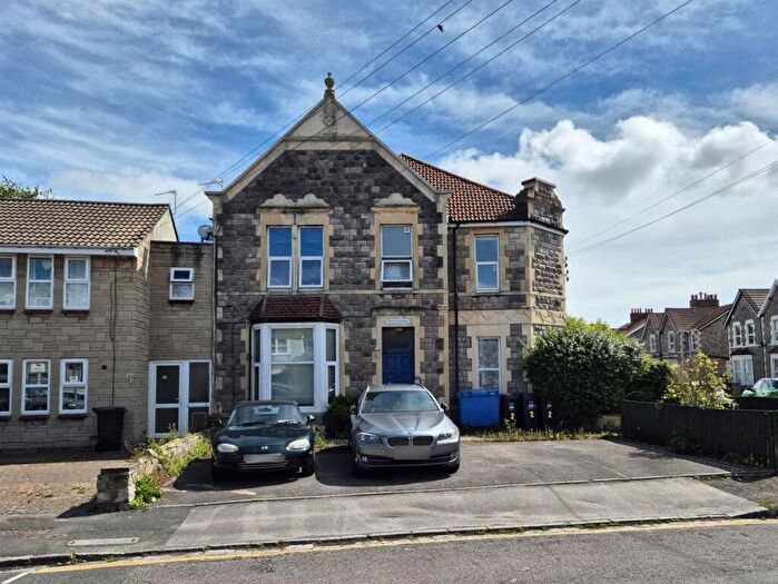 1 Bedroom Flat For Sale In Gordon Road, Weston-Super-Mare, BS23