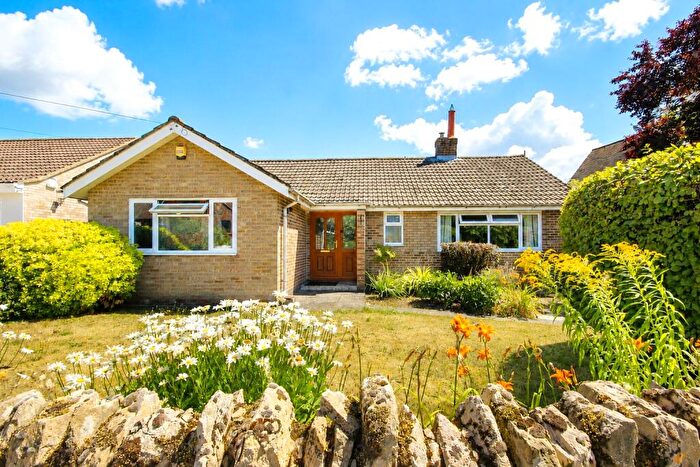 3 Bedroom Bungalow For Sale In Moor End Road, Radwell, Bedford, Bedfordshire, MK43