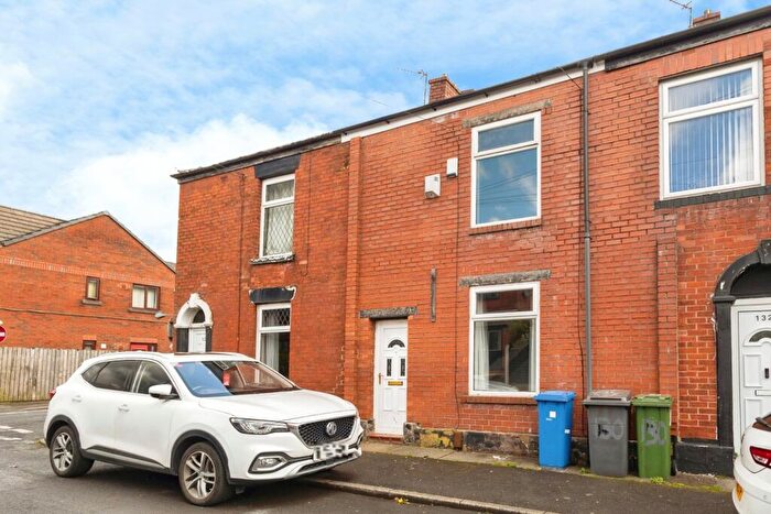 4 Bedroom End Of Terrace House For Sale In Railway Street, Dukinfield, Greater Manchester, SK16