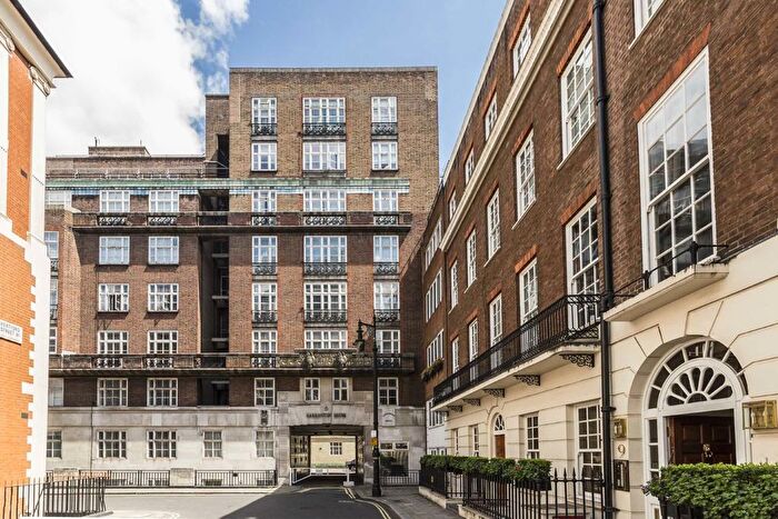 2 Bedroom Flat To Rent In Hertford Street, London, W1J
