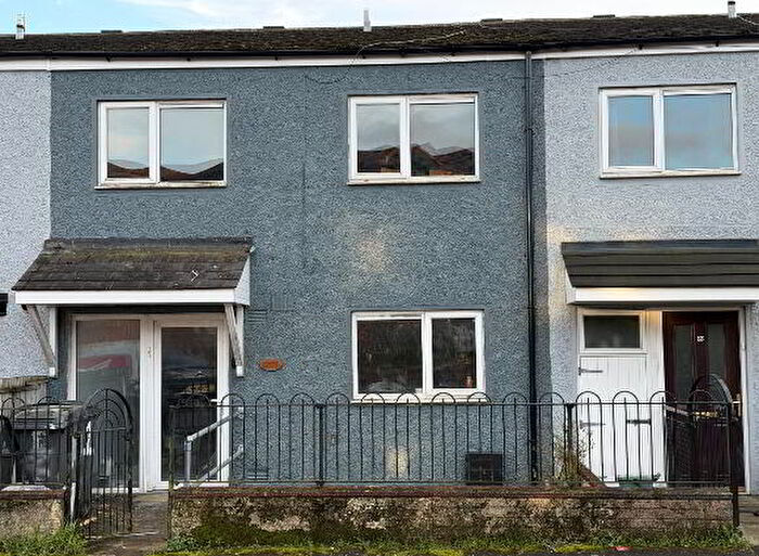 4 Bedroom Terrace House For Sale In Sherbrook Close, Belfast, BT13