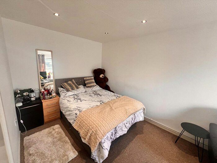 Studio To Rent In Kilham, Orton Goldhay, Peterborough., PE2