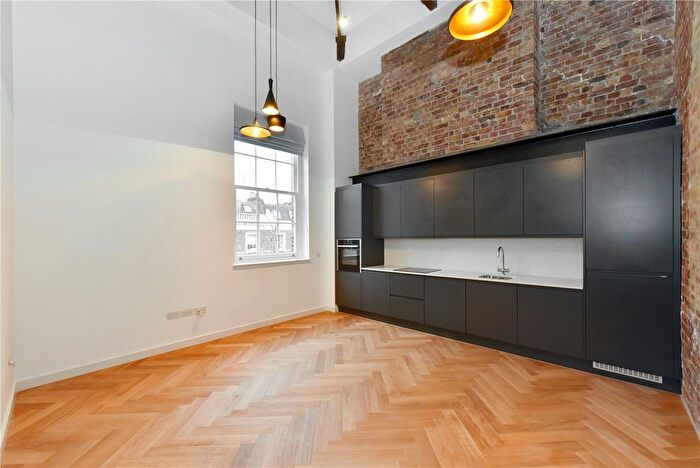 2 Bedroom Flat To Rent In The Courtyard, Gloucester Avenue, Primrose Hill, London, NW1