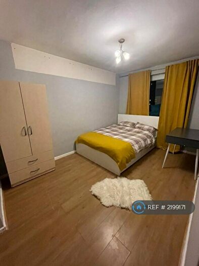 4 Bedroom Maisonette To Rent In Pollard Street, Bethnal Green, E2