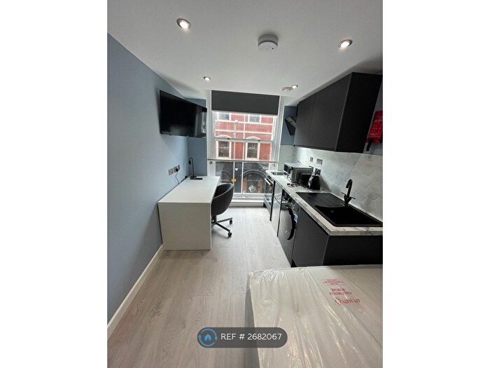 Studio To Rent In Broad Street, Nottingham, NG1