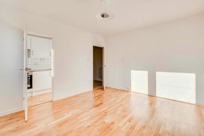 1 Bedroom Flat To Rent In Hornsey Lane, Highgate, London, N6