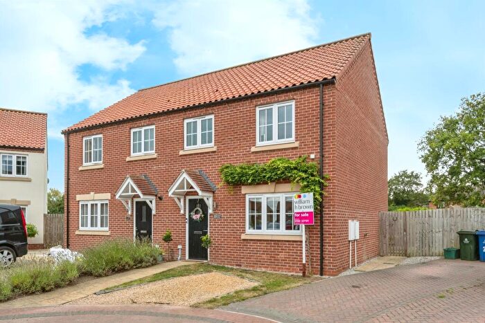 3 Bedroom Semi-Detached House For Sale In Archer Drive, Finningley, Doncaster, DN9