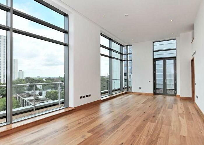 3 Bedroom Penthouse To Rent In Melrose Apartments, Winchester Road, Swiss Cottage, NW3