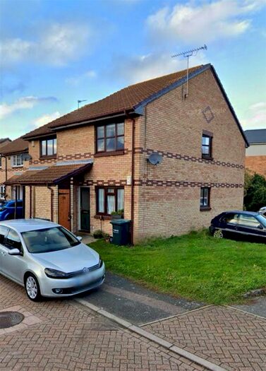 1 Bedroom Terraced House To Rent In Farley Road, Gravesend, Kent, DA12