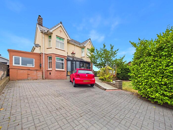 4 Bedroom Property For Sale In Steynton Road, Milford Haven, SA73