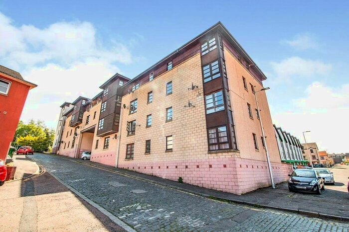 2 Bedroom Flat To Rent In B Daniel Street, Dundee, DD1