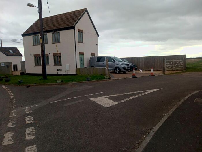 3 Bedroom Detached House To Rent In Main Road, Westonzoyland, Somerset, TA7