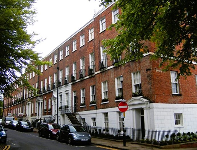 2 Bedroom Flat To Rent In St Johns Square, Wakefield, WF1