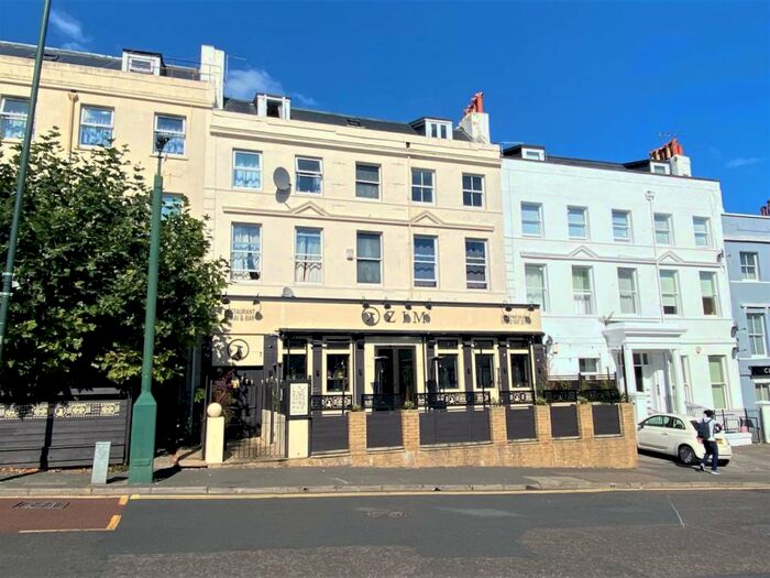 2 Bedroom Flat To Rent In Hudson House, Upper Norwich Road, Bournemouth, BH2