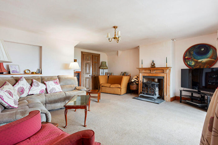 4 Bedroom Detached House For Sale In Grunters Lane, Edge, Stroud, GL6