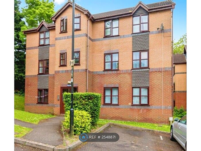 1 Bedroom Flat To Rent In Briarswood, Southampton, SO16