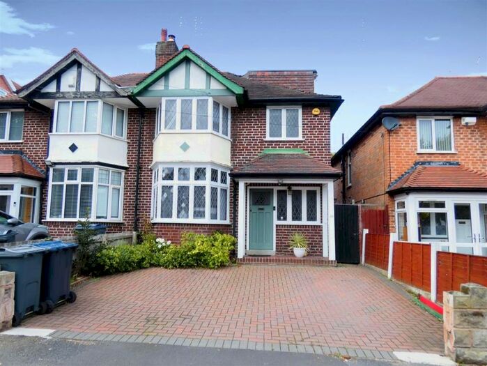 4 Bedroom houses for sale in Handsworth Wood, B20, West Midlands