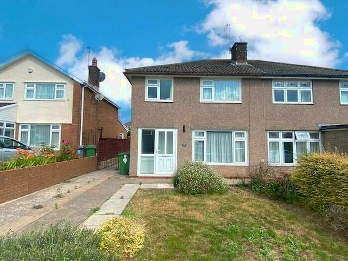 3 Bedroom House To Rent In Oakwood Avenue, Penylan, Cardiff, CF23