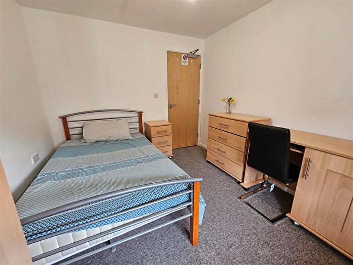 1 Bedroom Flat To Rent In Rooms Available At The Forum, Tiverton Way, Cambridge, CB1