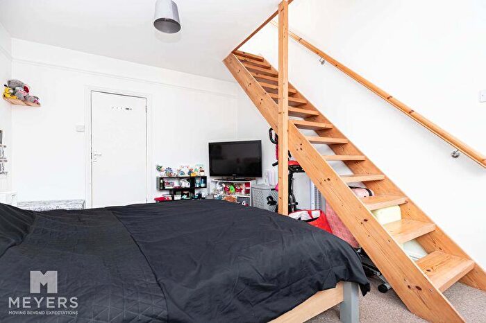 3 Bedroom Semi-Detached House For Sale In Wheaton Road, Bournemouth, BH7