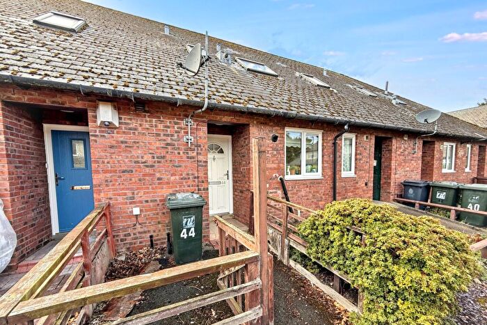 1 Bedroom Flat For Sale In Shrewsbury Drive, Backworth, Newcastle Upon Tyne, NE27