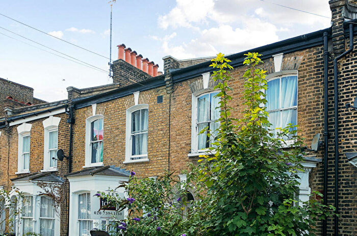 4 Bedroom Terraced House To Rent In Monson Road, New Cross, London, SE14