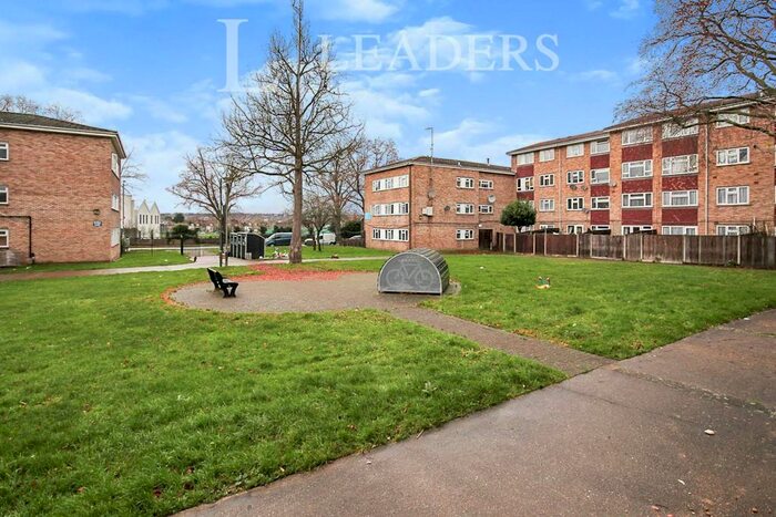3 Bedroom Maisonette To Rent In Hackington Crescent, Beckenham BR3