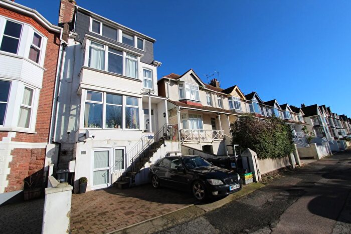 2 Bedroom Flat To Rent In Flat, Salty Toes, Youngs Park Road, TQ4
