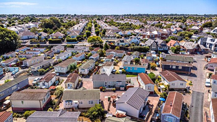 2 Bedroom Park Home For Sale In Old Bridge Road, Bournemouth, BH6