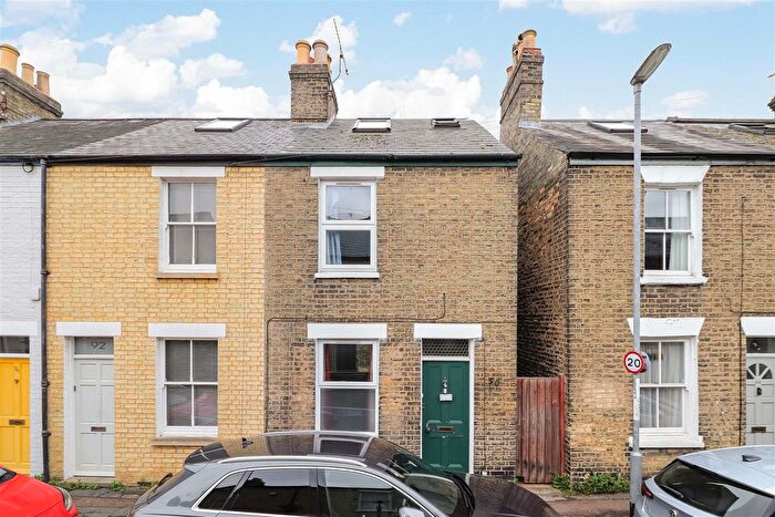 2 Bedroom End Terrace House For Sale In Sturton Street, Cambridge, CB1