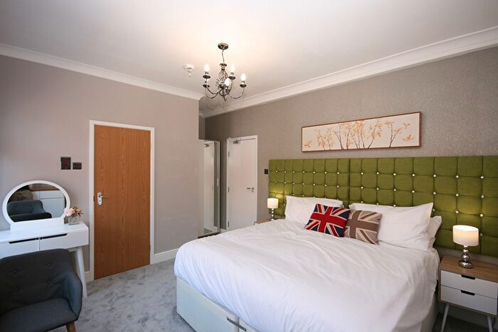 1 Bedroom Flat To Rent In Bricklane, E1