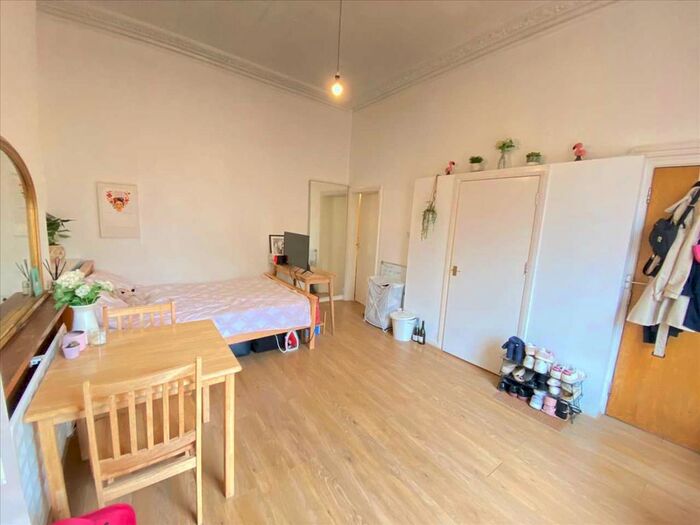 1 Bedroom Flat To Rent In Argyle Road, London, W13