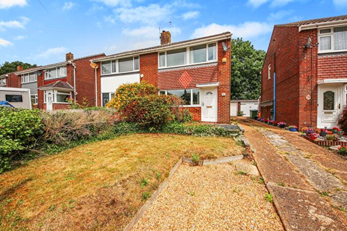 3 Bedroom Semi-Detached House For Sale In The Grove, Sholing, SO19