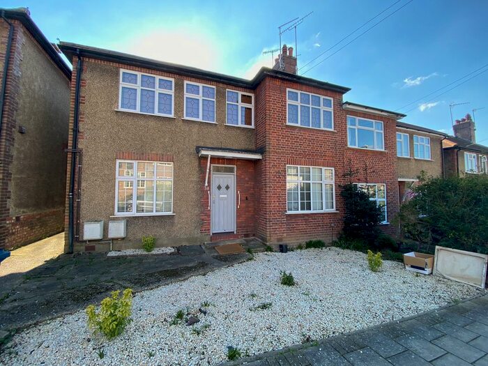 2 Bedroom Maisonette To Rent In Ashbourne Avenue, Harrow-On-The-Hill, Harrow, HA2