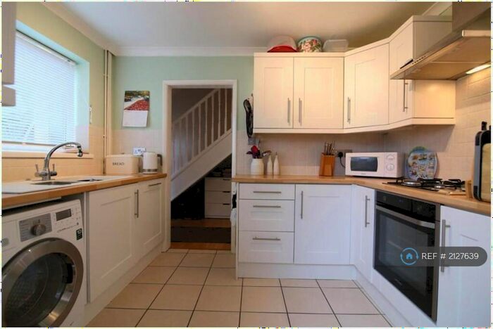 3 Bedroom Semi-Detached House To Rent In May Lane, Rugby, CV22