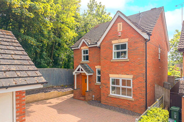 4 Bedroom Detached House For Sale In Wychbold Close, Callow Hill, Redditch, B97