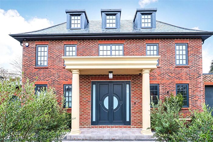 5 Bedroom Detached House To Rent In Weybridge Park, Weybridge, Surrey, KT13