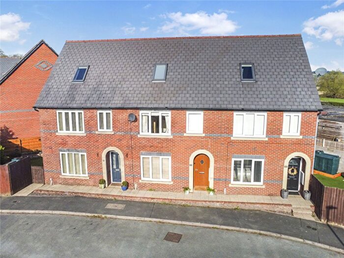 3 Bedroom Terraced House For Sale In Parc Caradog, Trewern, Welshpool, Powys, SY21