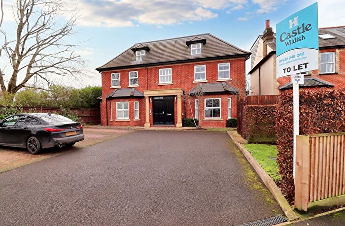 2 Bedroom Flat To Rent In Albany Road, Hersham Village, KT12